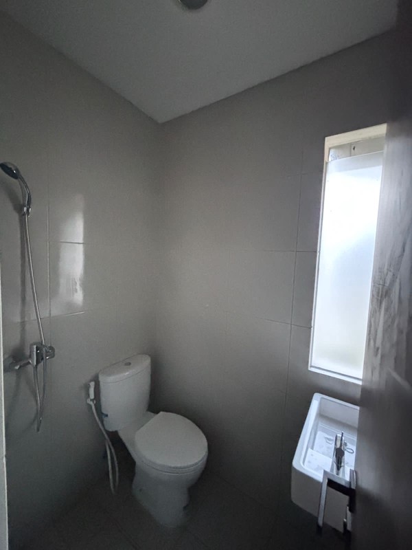 For Rent. Rumah Cantik Park Serpong Park North, dekat Gading Serpong