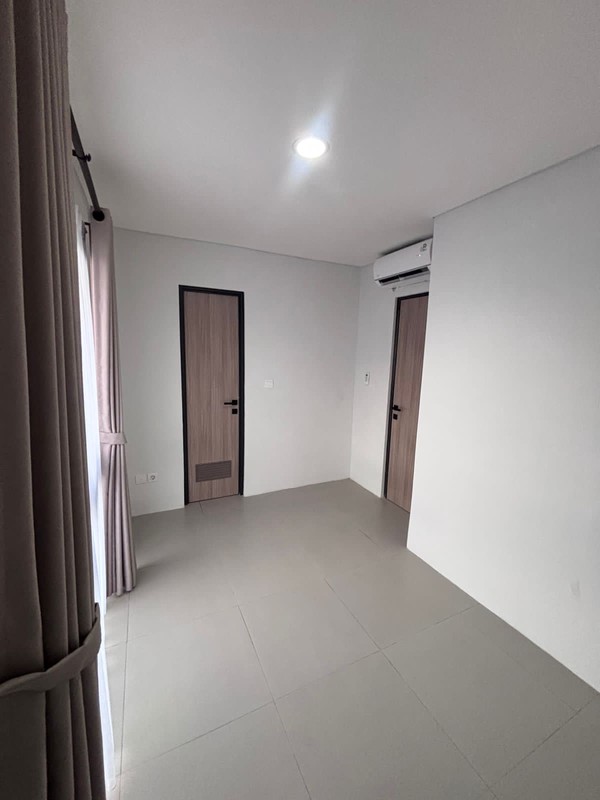 For Rent. Rumah Cantik Park Serpong Park North, dekat Gading Serpong