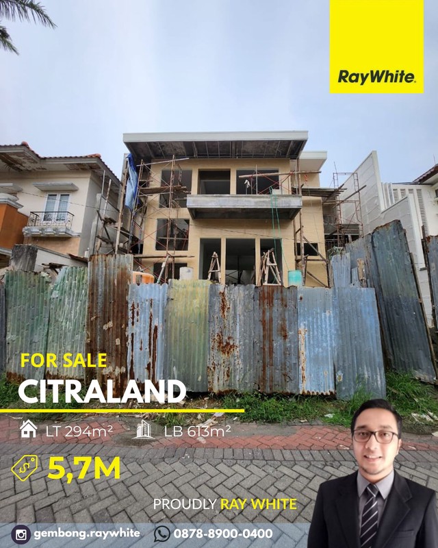 Murahh rumah Baru Gress 2,5 Lantai Citraland Utama Surabaya barat