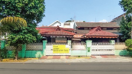 Rumah Hook 2 Kavling Strategis di Cempaka Putih Timur - Siap Huni!