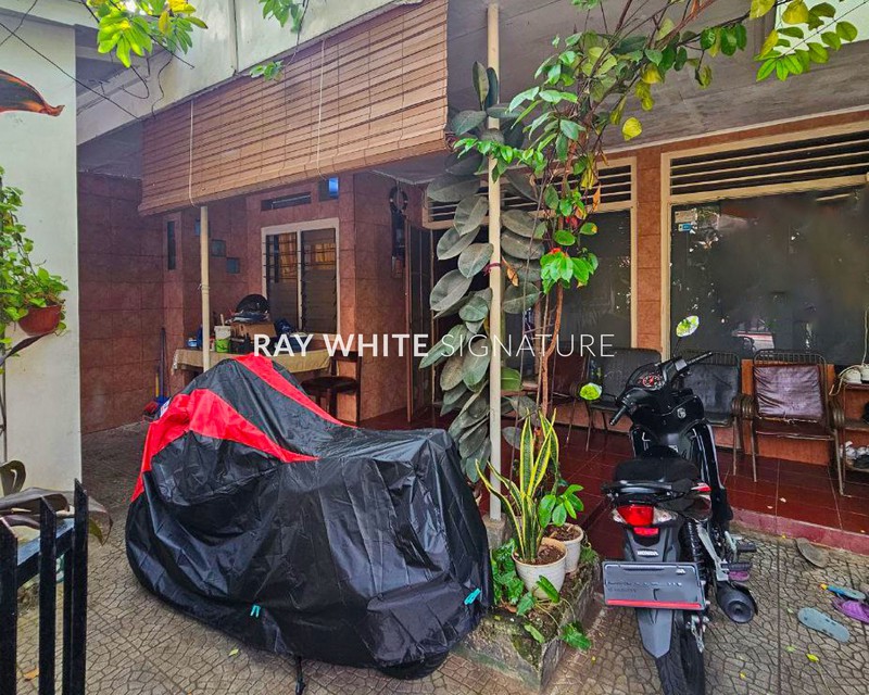 Dijual Rumah Cocok Untuk Kos di Jl Pengairan Benhil