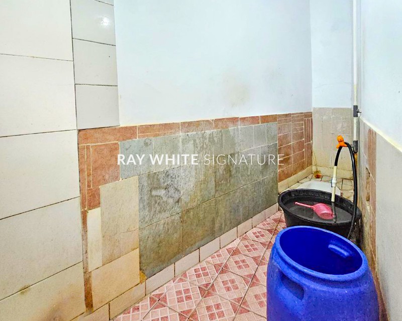 Dijual Rumah Cocok Untuk Kos di Jl Pengairan Benhil