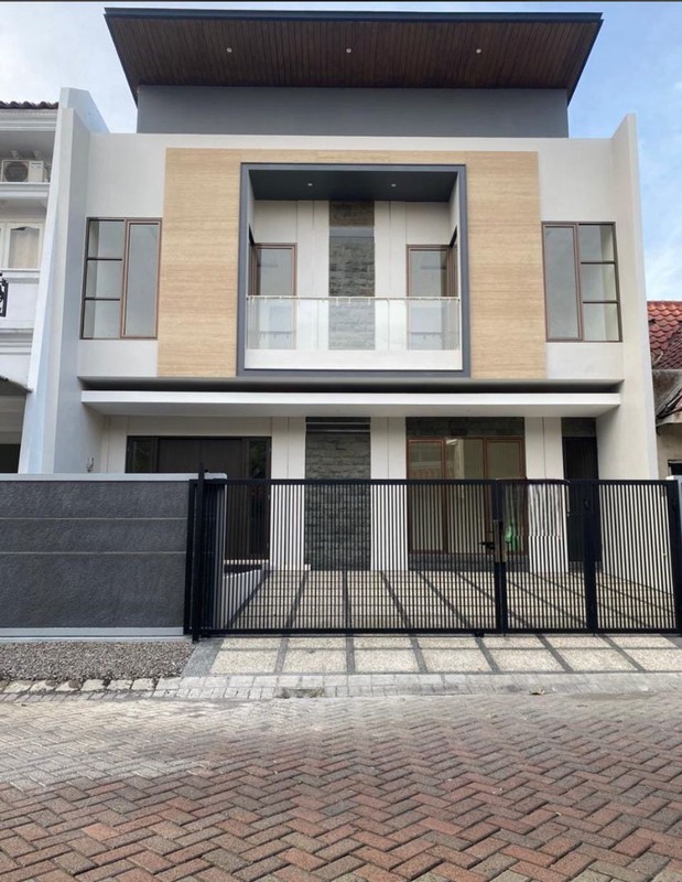Turun Harga Rumah Modern minimalis Citraland Utama Surabaya Barat 