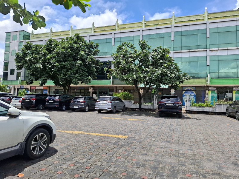 Dijual Cepat! Ruko 4 Lantai di Lokasi Emas Jatiwaringin Jakarta Timur