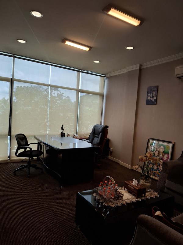 Dijual Cepat! Ruko 4 Lantai di Lokasi Emas Jatiwaringin Jakarta Timur