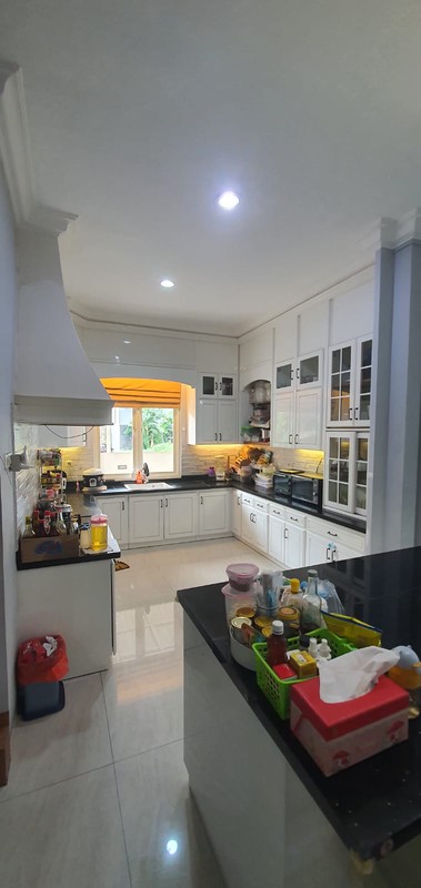 MURAH LUAS Dijual Rumah Pinus Asri Samping Perum Wisata Bukit Mas - Modern Luas 225 M2 Dekat Pakuwon Mall, Surabaya Grammer School, Sekolah Binus