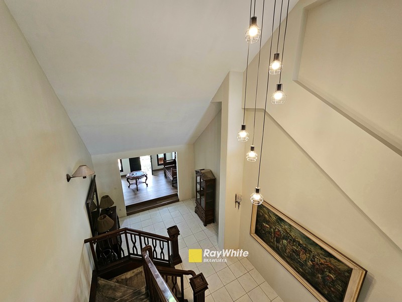 Rumah di Fatmawati, Cilandak, Jakarta Selatan, Sudah Renovasi, Siap Huni, 3 menit ke MRT Cipete Raya