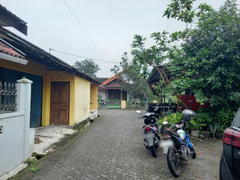 Disewakan Rumah Sederhana di Onggomertan, Dekat Kota & Akses Mobil, Maguwoharjo, Depok, Sleman
