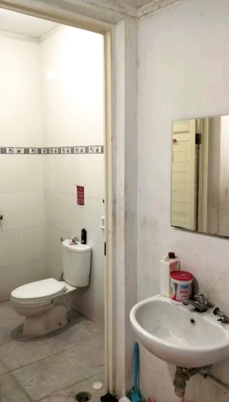 DISEWAKAN RUKO 2,5 LANTAI CITRALAND TAMAN INTERNATIONAL VILLAGE SURABAYA BARAT