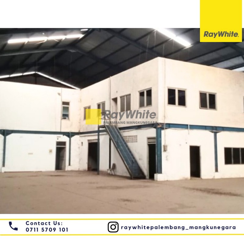 Gudang di KM.12 Palembang 
