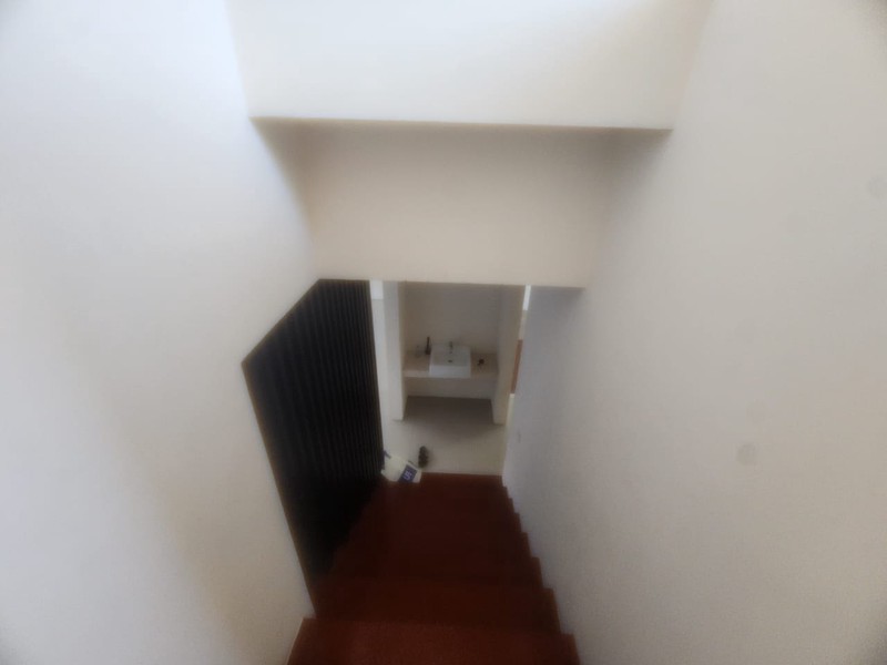 DIJUAL/SEWAKAN CEPAT RUMAH SIAP HUNI GREENLAKE CITRALAND SURABAYA BARAT