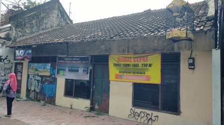 Dijual Rumah Tinggal Di Tengah Kota Cocok Untuk Usaha/Guesthouse, Notoprajan, Ngampilan