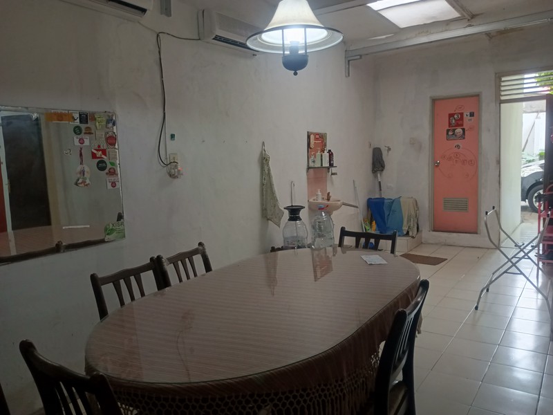 Dijual Cepat Rumah Murah, 100 Meter Langsung Akses Ke Jalan Raya Besar Prof. Dr. Soepomo