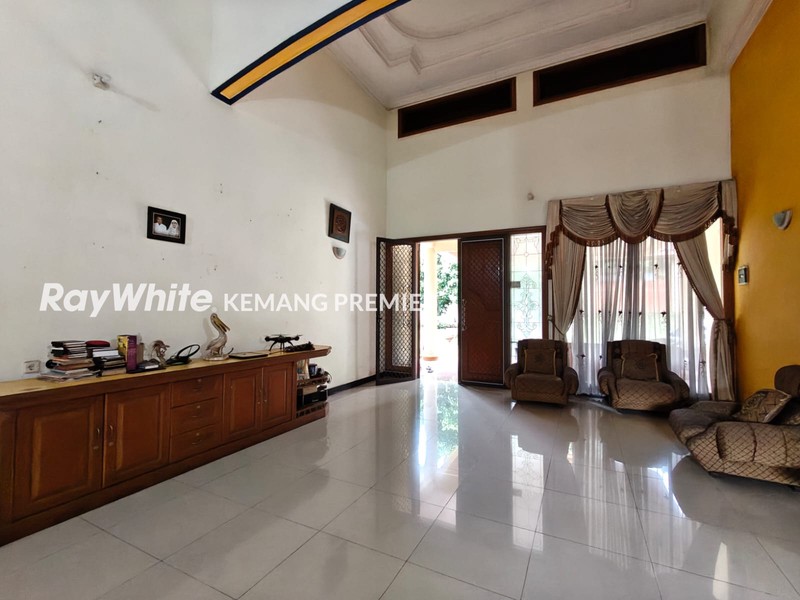 Rumah tenang dan nyaman di daerah Jagakarsa akses dekat Pintu Tol Depok Antasari 