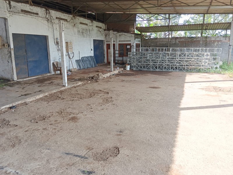 Gudang Super Strategis Disewakan, Akses Langsung Jalan Provinsi, Cocok untuk Distribusi Frozen Food, Ngadirejo, Temanggung