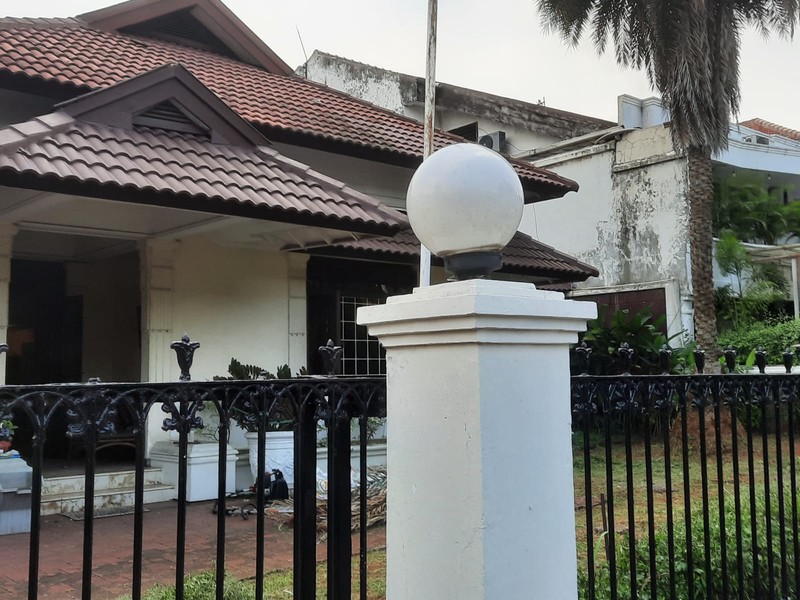 Rumah di Kawasan Menteng - Jakarta Pusat dengan Lingkungan yang Tenang dan Nyaman