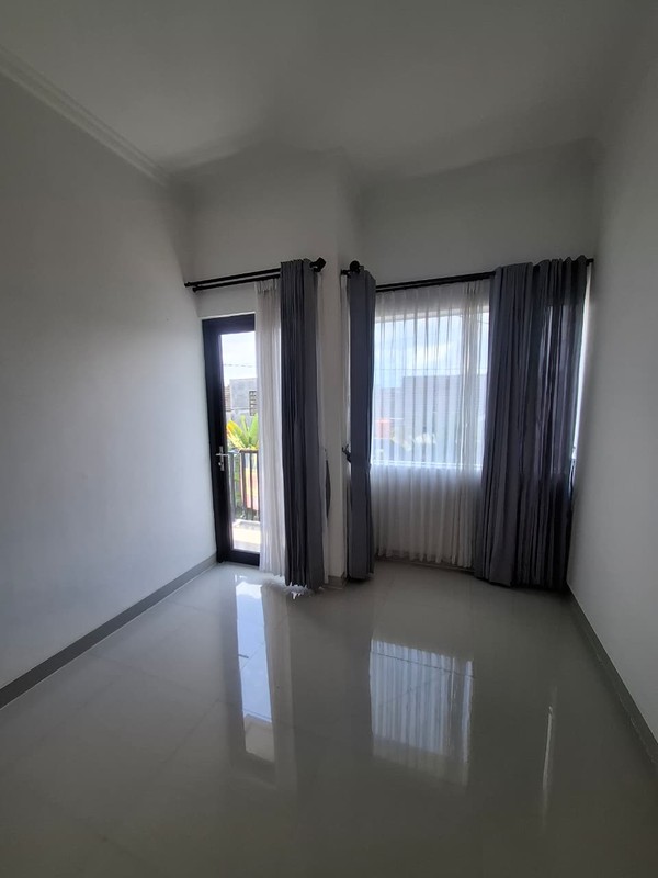 Dijual Rumah 2 Lantai Mewah Semi Furnish di Dalam Perum, Sendangadi, Mlati, Sleman Lokasi Super Strategis.