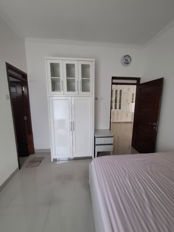 Dijual Rumah 2 Lantai Mewah Semi Furnish di Dalam Perum, Sendangadi, Mlati, Sleman Lokasi Super Strategis.