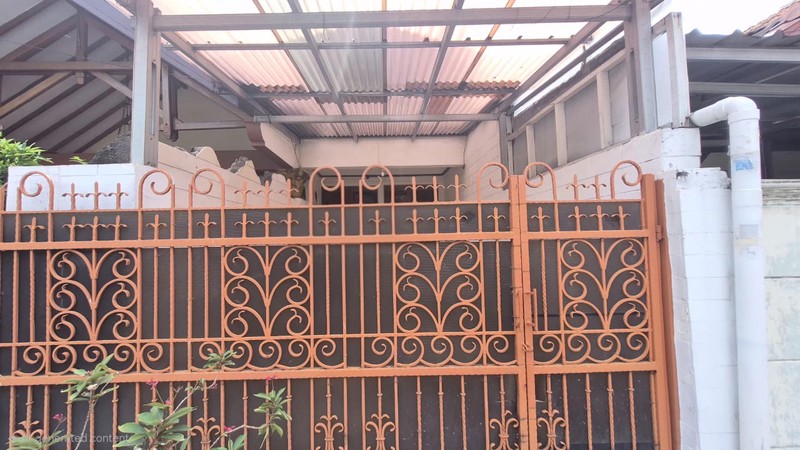 Disewakan Paviliun Strategis di Jl. Tebet Timur Dalam - Cocok untuk Kantor, Akses Mudah & Lingkungan Nyaman