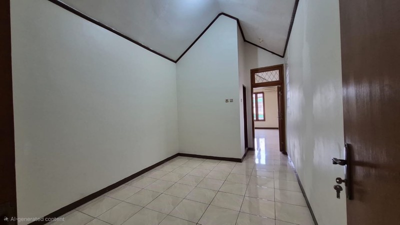 Disewakan Paviliun Strategis di Jl. Tebet Timur Dalam - Cocok untuk Kantor, Akses Mudah & Lingkungan Nyaman