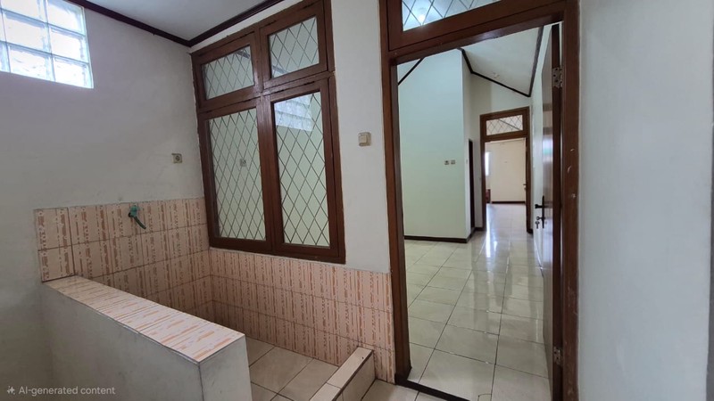 Disewakan Paviliun Strategis di Jl. Tebet Timur Dalam - Cocok untuk Kantor, Akses Mudah & Lingkungan Nyaman