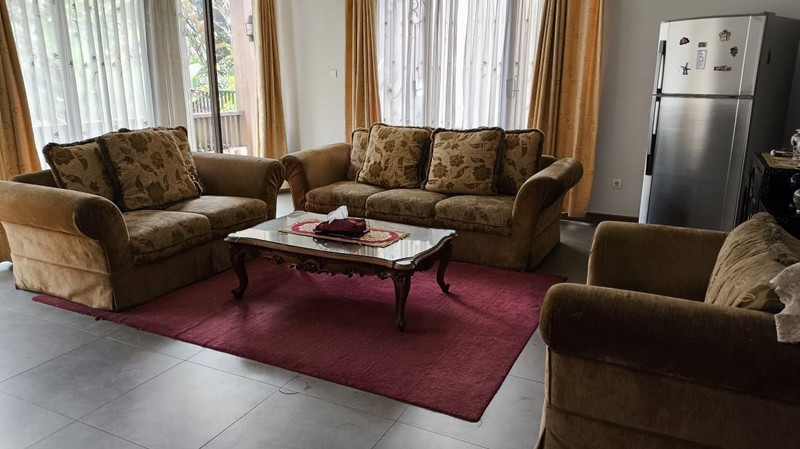 Villa Sejuk Pemandangan Indah Pegunungan, Di Puncak, Cisarua, Bogor