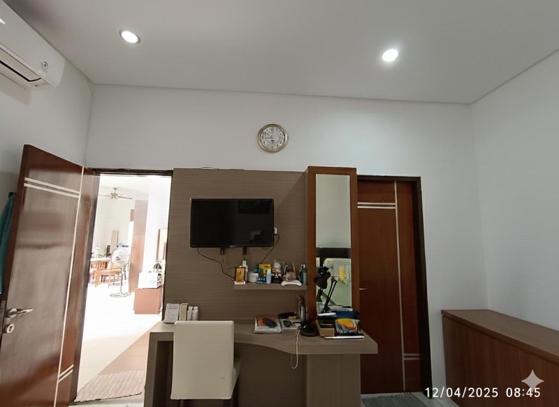 Rumah Nyaman dan Fungsional View Eco Park di Tebet Jakarta Selatan