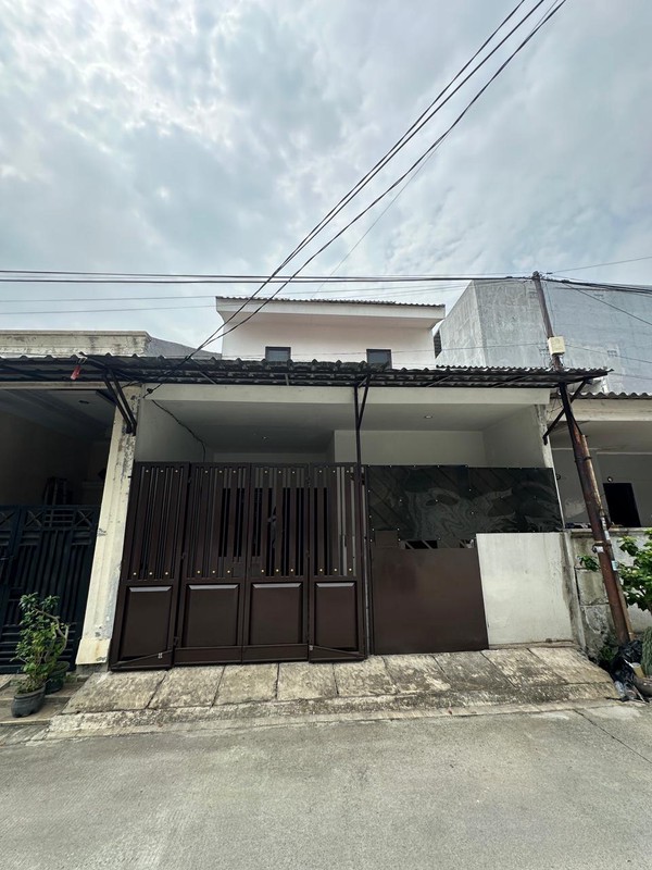 Dijual Rumah di JL. Kencana Kelurahan Cipondoh - Tangerang