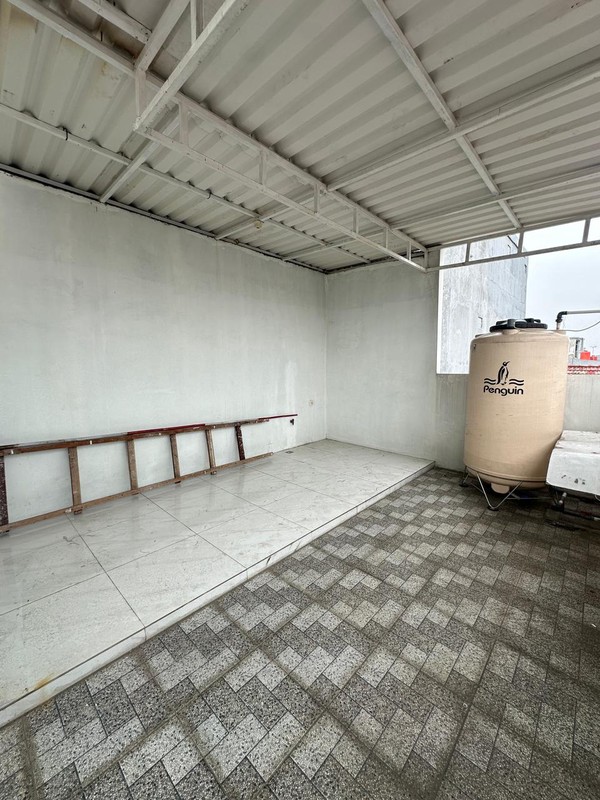 Dijual Rumah di JL. Kencana Kelurahan Cipondoh - Tangerang