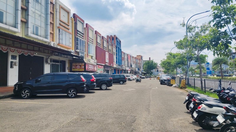 Ruko Depan 2 Lantai Jalan Utama Grand Wisata Tambun Selatan Bekasi