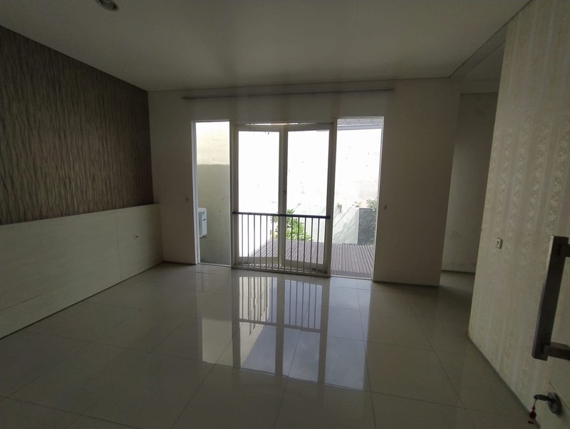 Murah Luas Rumah Royal Park 1 Citraland Surabaya Barat Lokasi Terdepan Dekat Gwalk Citraland, Sekolah Ciputra, Unesa