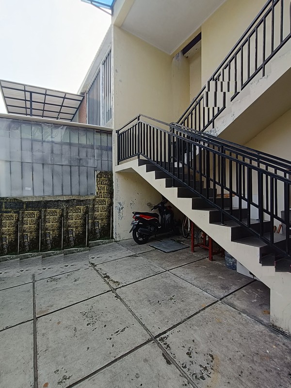 Rumah Kos-Kosan Strategis di Bintaro - Cocok untuk Investasi