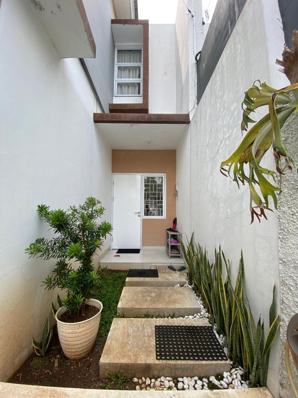 Rumah Minimalis 2 Lantai di Cinere - Siap Huni, Harga Terbaik