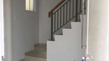 Rumah Montana Village GS Green Stock