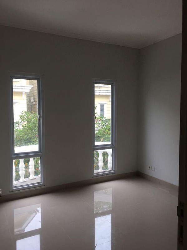 Rumah Montana Village GS Green Stock