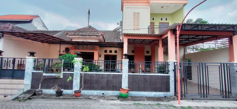 Rumah Dijual Griya Benowo Indah Surabaya Barat 