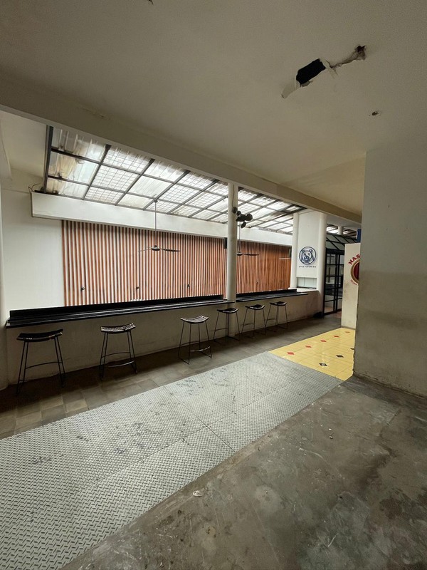 Disewakan Mini Building di Area Komersial Prime Menteng
