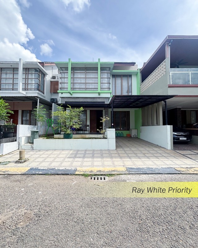 RUMAH MINIMALIS SIAP HUNI DI EMERALD BINTARO SEKTOR 9, TANGERANG SELATAN