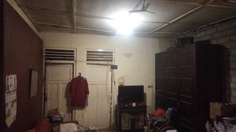 Dijual Cepat Rumah di Hitung Tanah Saja Harga Termurah dan Lokasi Super Strategis Dengan Akses Jalan 2 Mobil di Kawasan Tebet