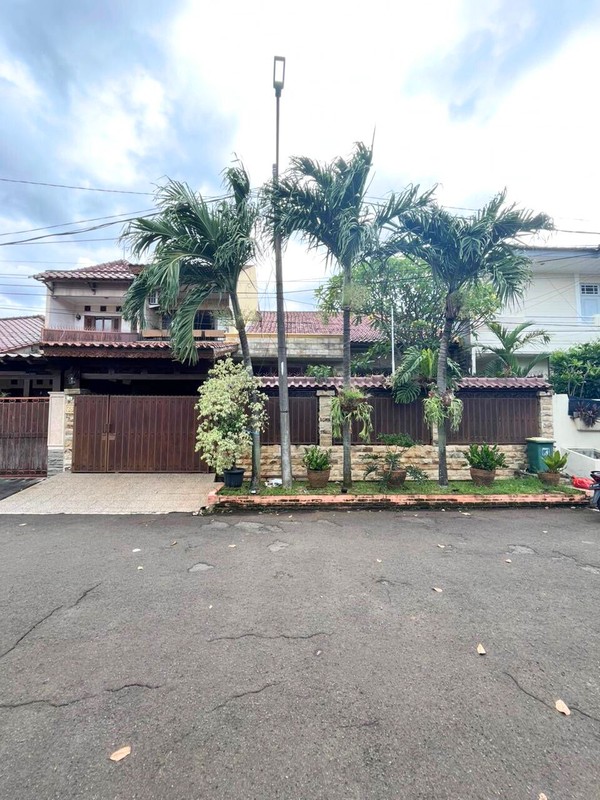 Best Price Rumah 1,5 Lantai Super Nyaman di Komplek Bukit Cinere Indah