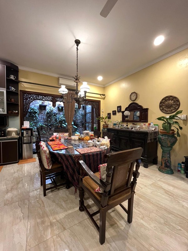 Best Price Rumah 1,5 Lantai Super Nyaman di Komplek Bukit Cinere Indah