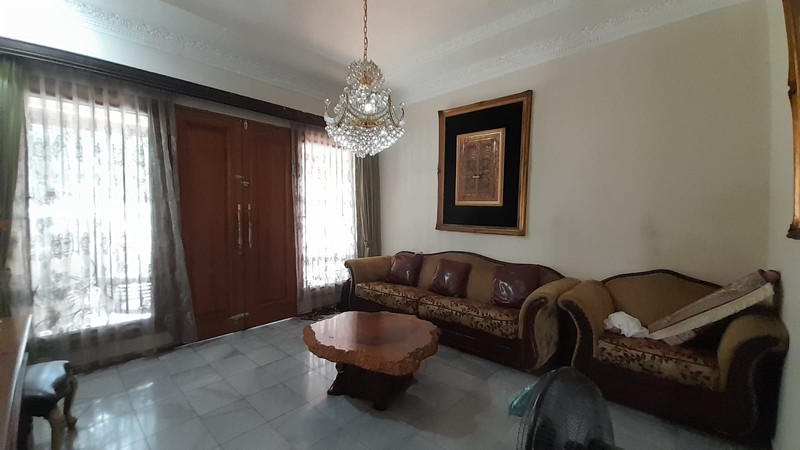 Rumah Tinggal 2 Lantai di Jatipadang Pasar Minggu Jaksel