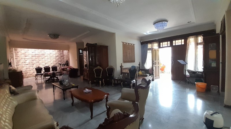 Rumah Tinggal 2 Lantai di Jatipadang Pasar Minggu Jaksel