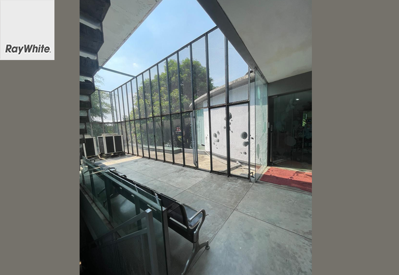 Murah Ruang Usaha Area Kemang Dibawah NJOP 2 Lantai + Basement Jakarta Selatan 