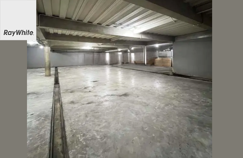 Murah Ruang Usaha Area Kemang Dibawah NJOP 2 Lantai + Basement Jakarta Selatan 