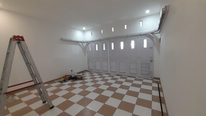 Rumah 2 Lantai di Taman Duren Sawit Jaktim