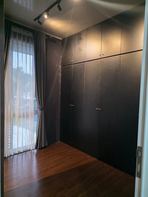 Rumah Cantik 2 lantai  di CBD Frasser Park Citra Gran