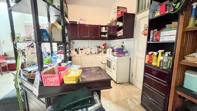 Dijual Rumah di Pondok Indah Siap Huni