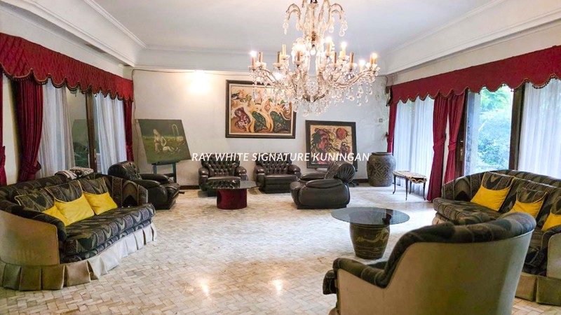 Dijual Rumah Tua di Bangka Raya Lokasi Strategis Dan Untuk Bisnis