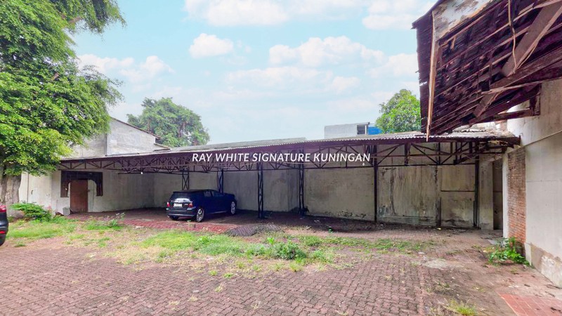 Dijual Rumah Tua di Bangka Raya Lokasi Strategis Dan Untuk Bisnis